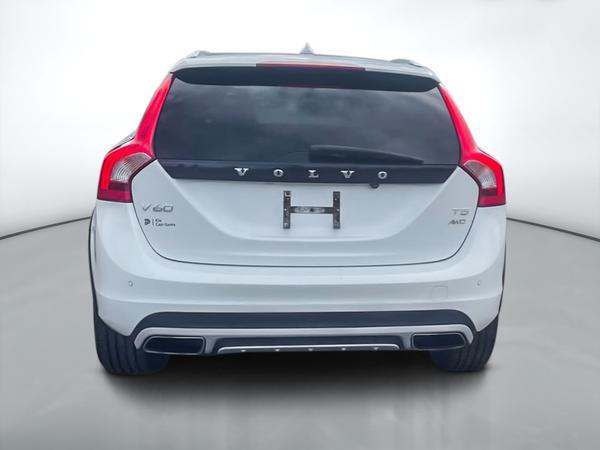 volvo V60 Cross Country 2017 - 6