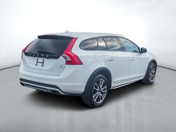 volvo V60 Cross Country 2017 - 8