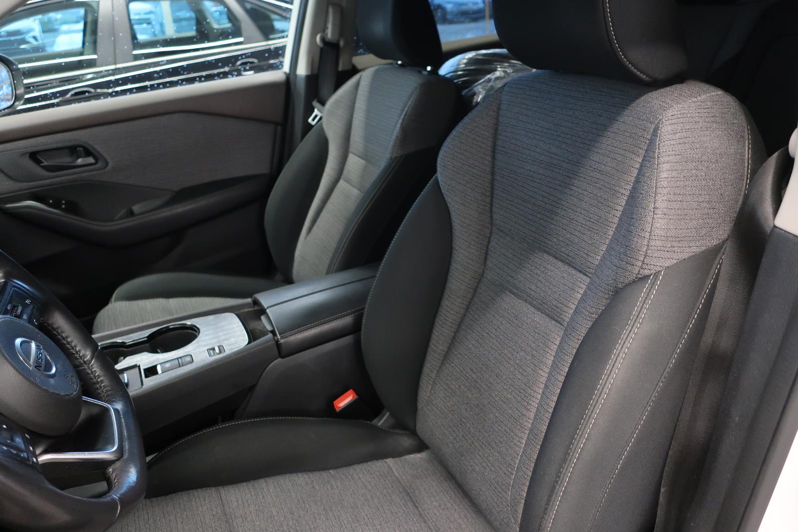 nissan Rogue 2021 - 12