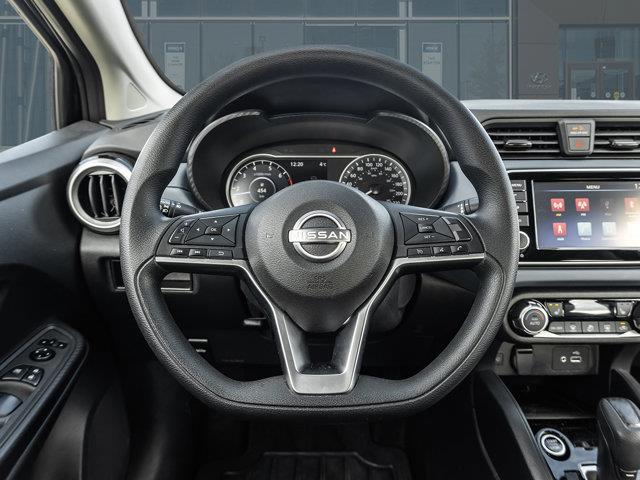 nissan Versa 2024 - 9