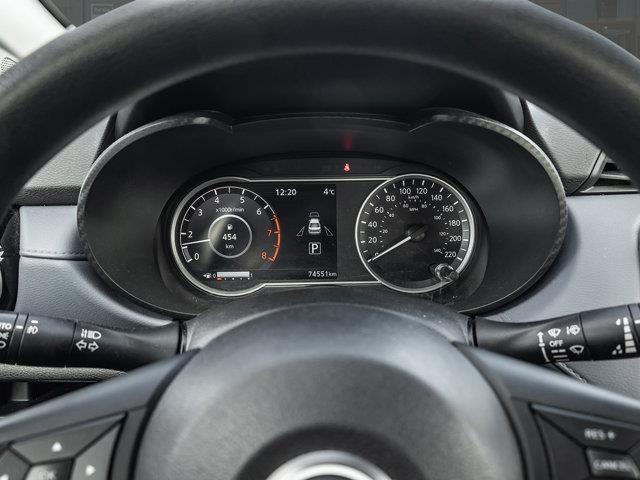 nissan Versa 2024 - 10