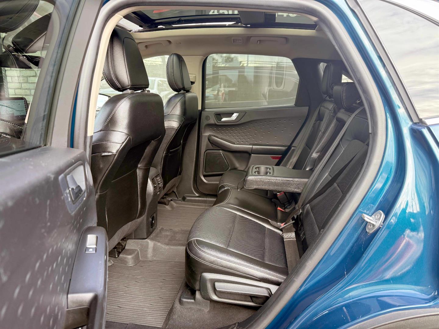 ford Escape 2020 - 31