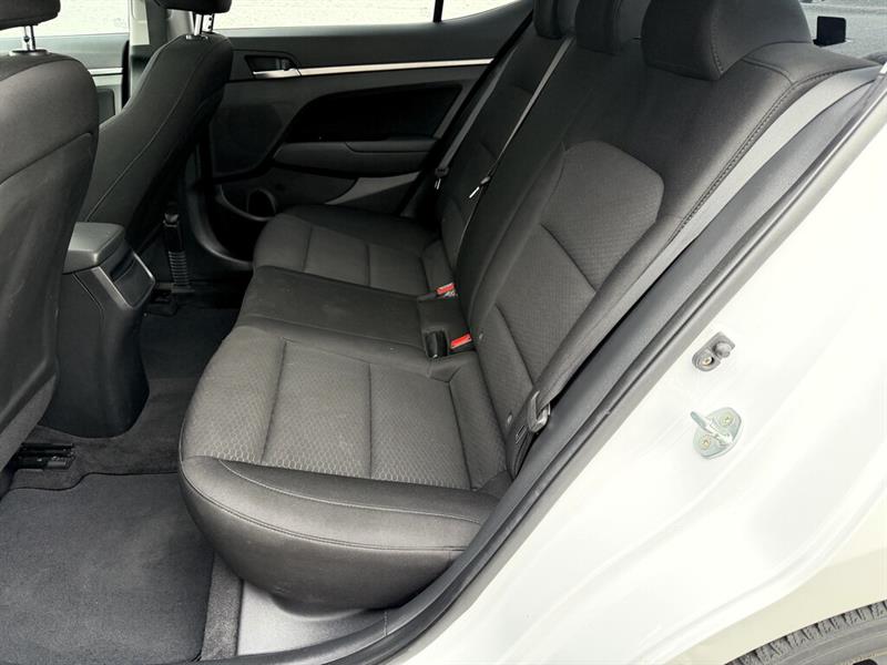 hyundai Elantra 2020 - 10