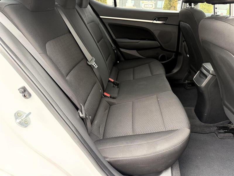 hyundai Elantra 2020 - 12