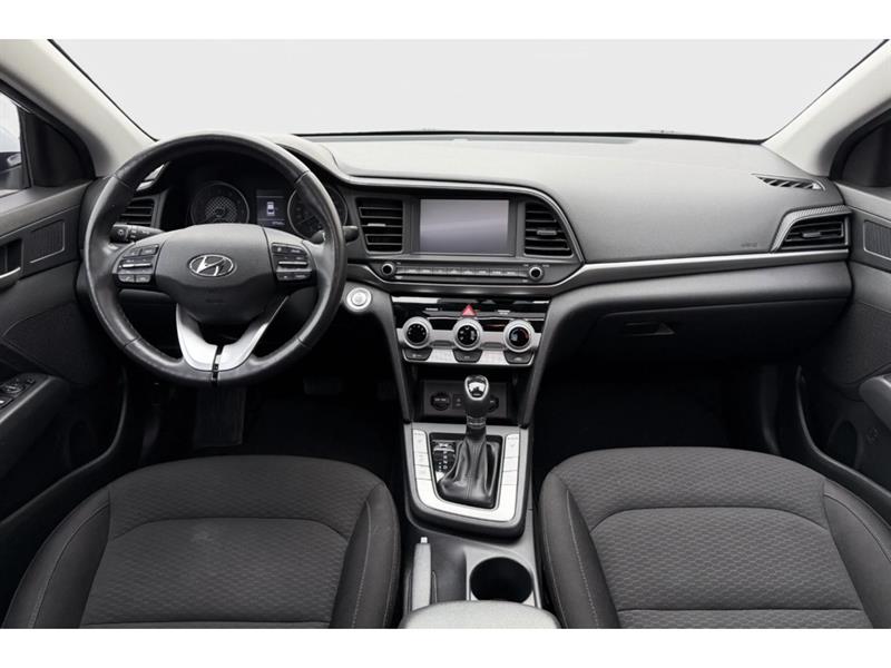 hyundai Elantra 2020 - 24