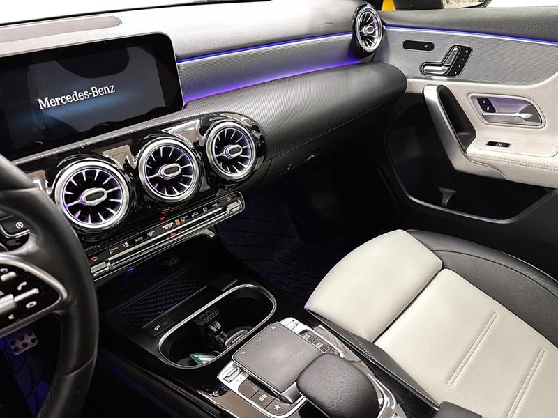 mercedes-benz A-Class 2020 - 17