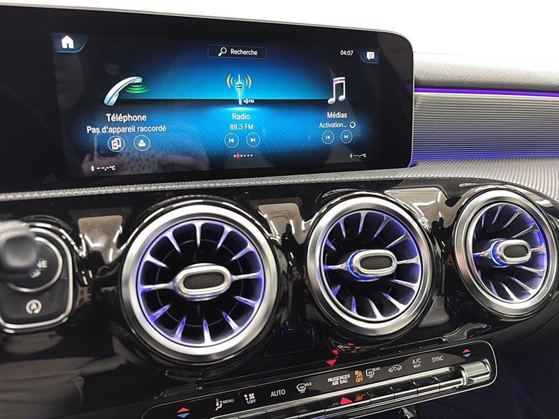 mercedes-benz A-Class 2020 - 18