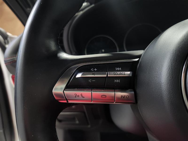 mazda Mazda3 2023 - 18