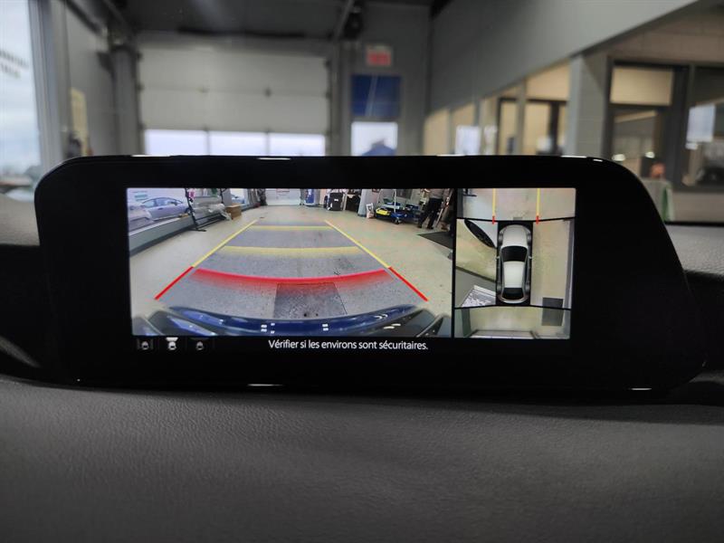 mazda Mazda3 2023 - 23