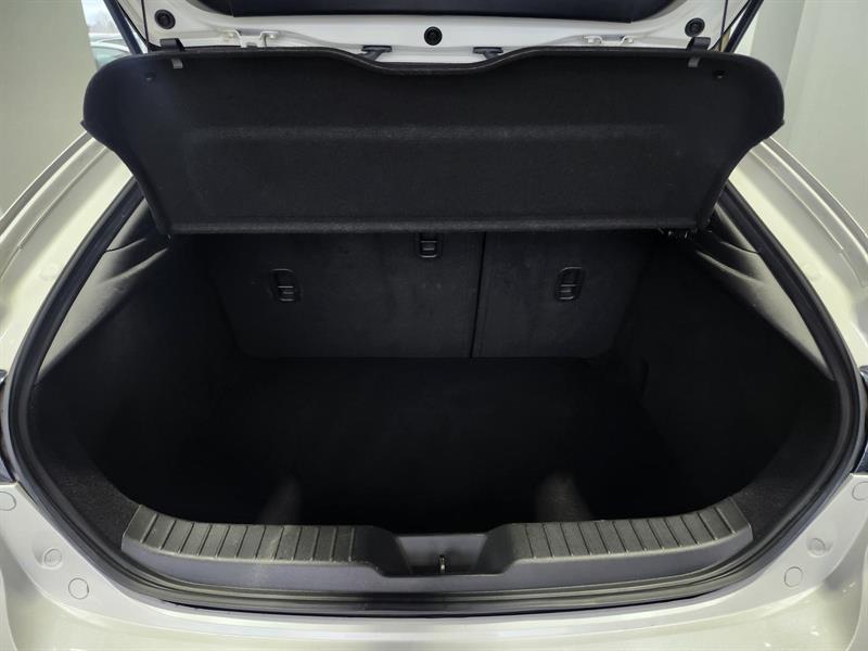mazda Mazda3 2023 - 29