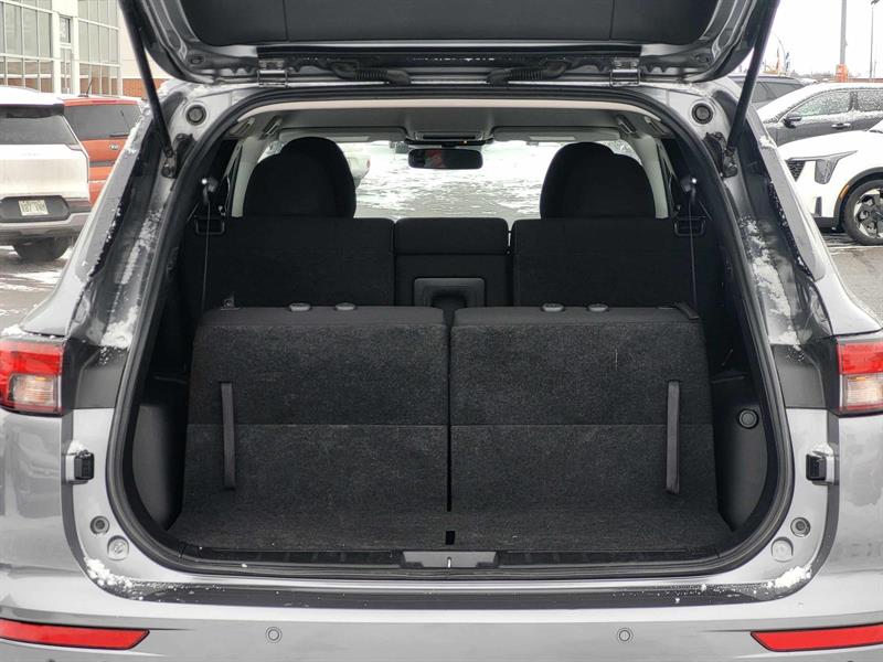 mitsubishi Outlander 2024 - 17