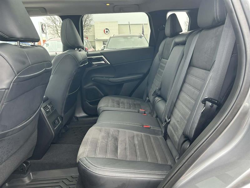 mitsubishi Outlander 2024 - 13