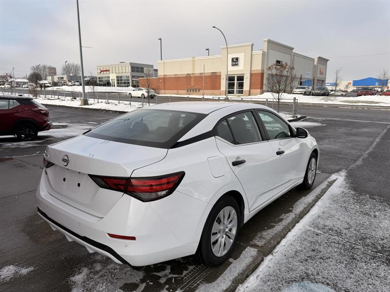 nissan Sentra 2024 - 9