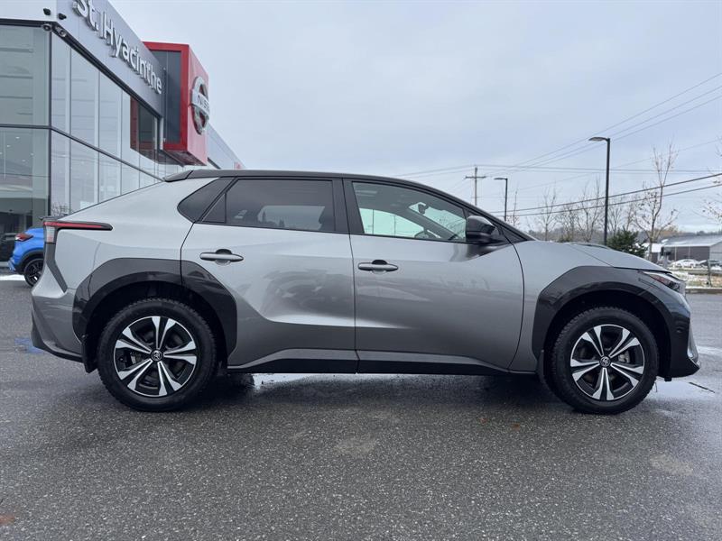 toyota bZ4X 2024 - 5