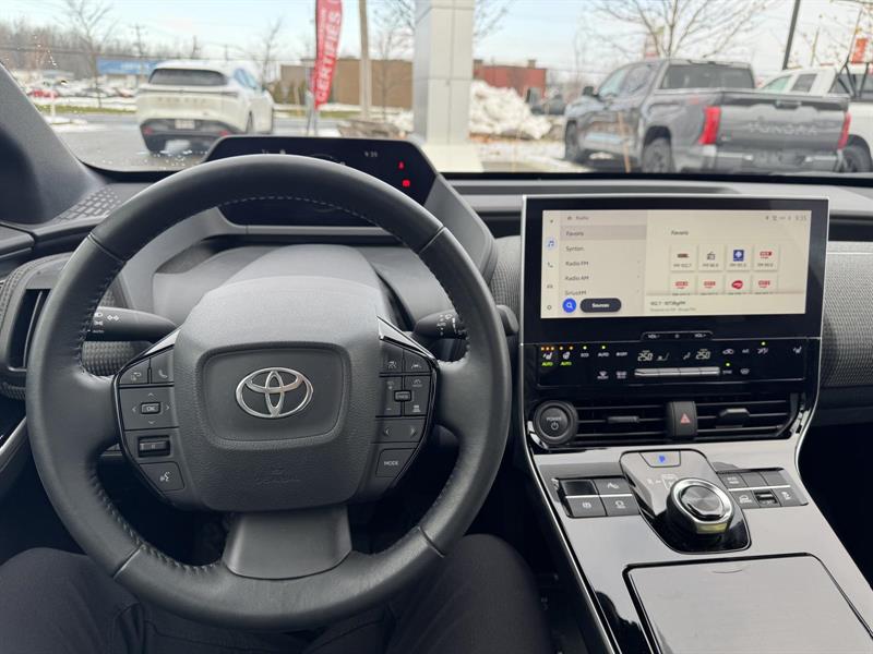 toyota bZ4X 2024 - 10