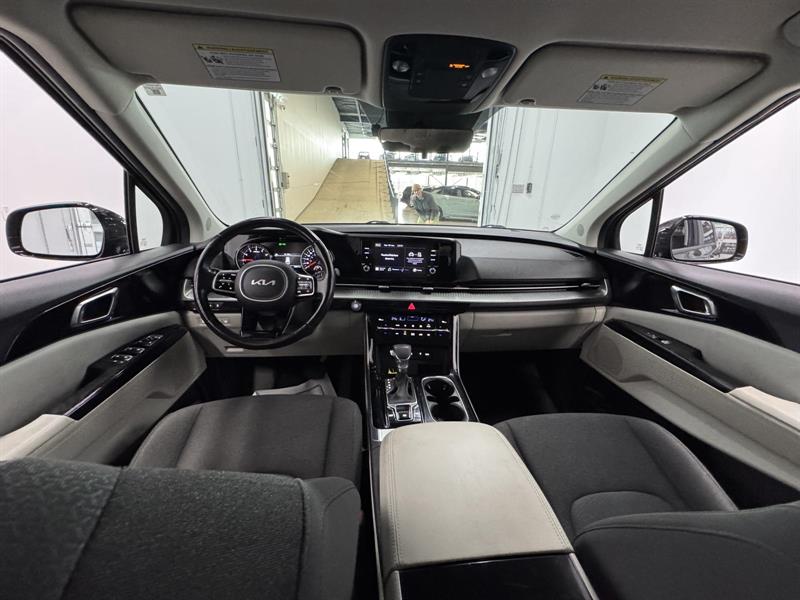 kia Carnival 2022 - 18