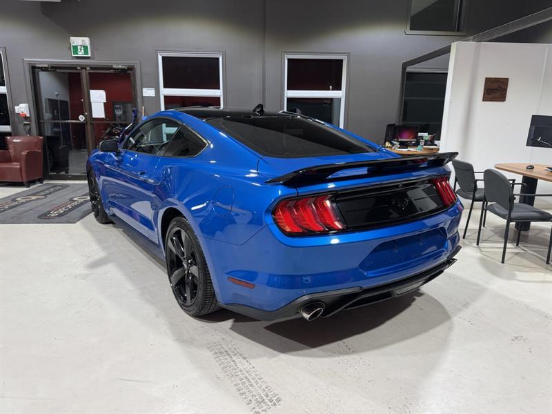 ford Mustang 2021 - 4