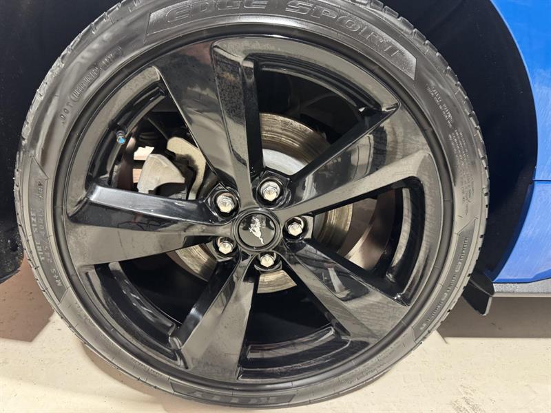 ford Mustang 2021 - 13