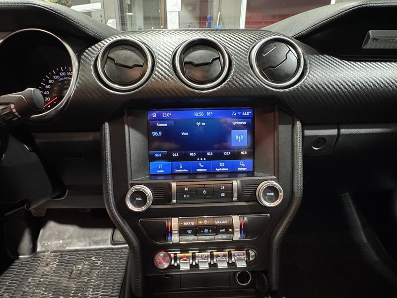 ford Mustang 2021 - 20