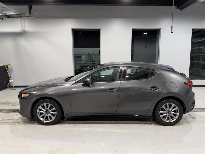 mazda Mazda3 2023 - 2