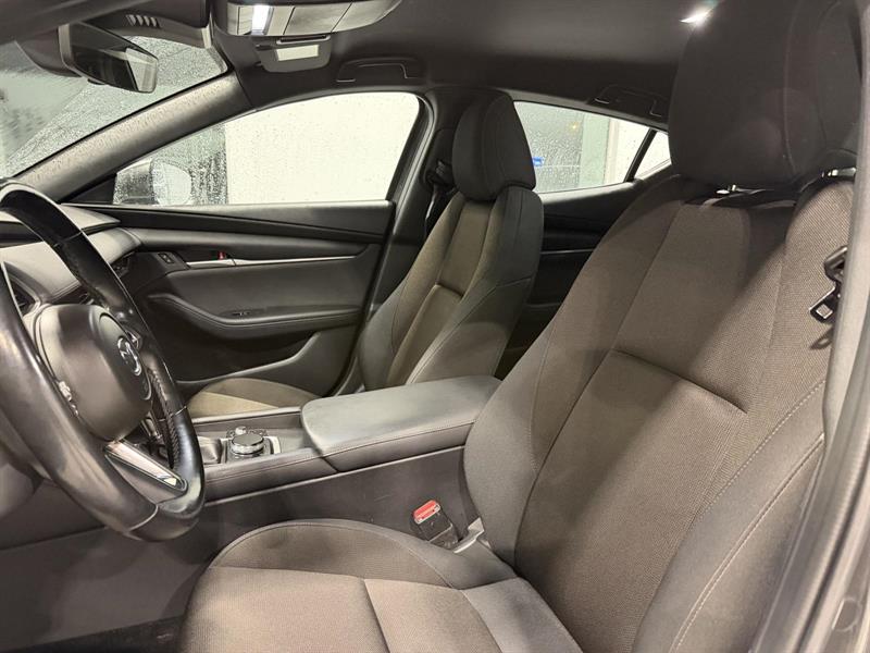 mazda Mazda3 2023 - 9