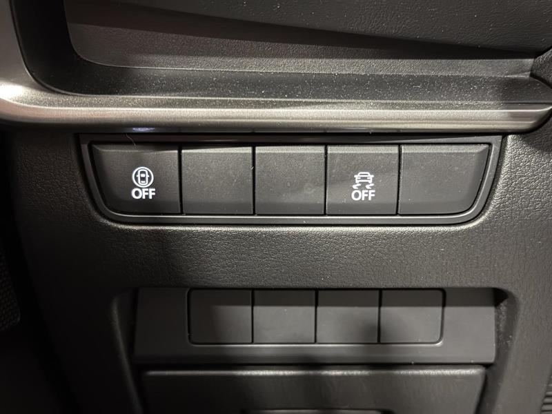 mazda Mazda3 2023 - 11