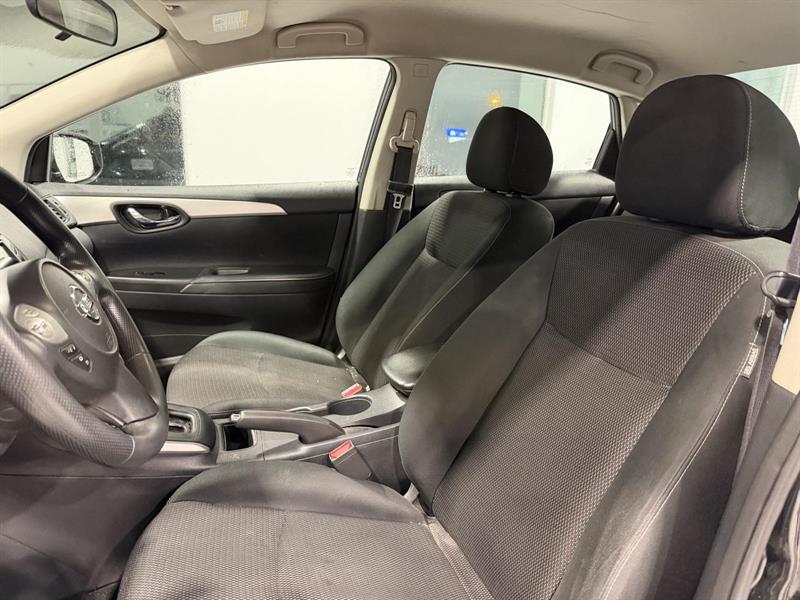 nissan Sentra 2019 - 7