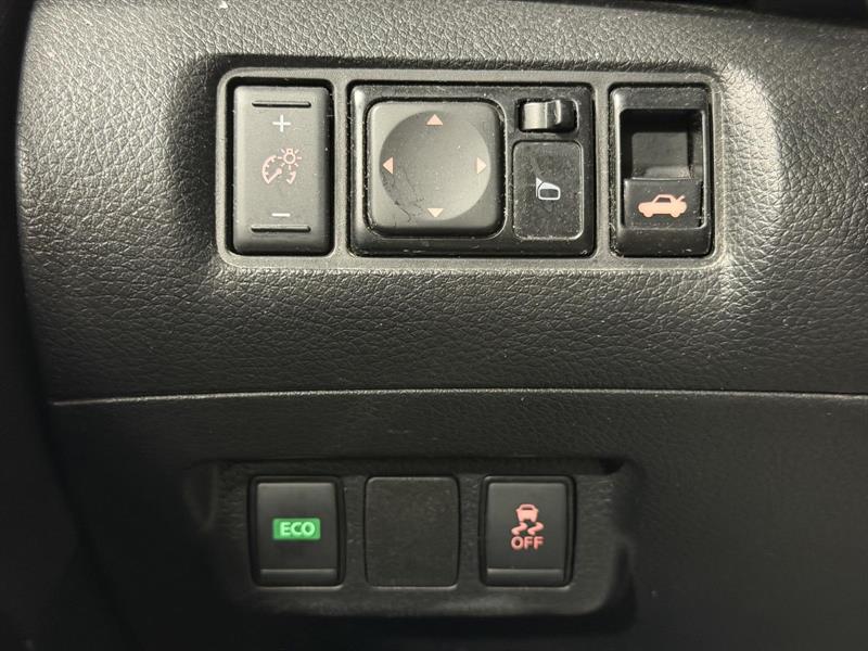 nissan Sentra 2019 - 9