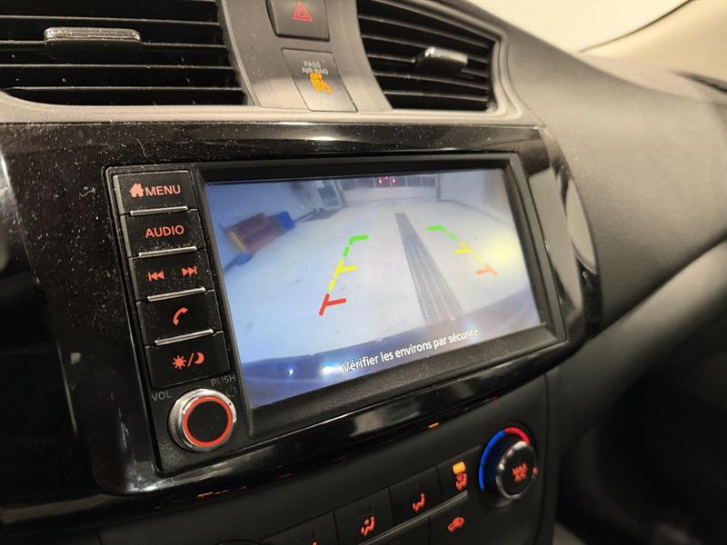 nissan Sentra 2019 - 14