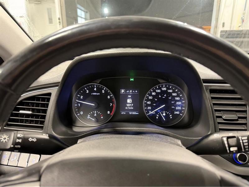 hyundai Elantra 2018 - 12