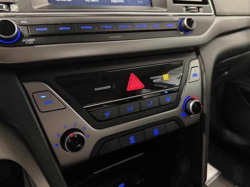 hyundai Elantra 2018 - 16