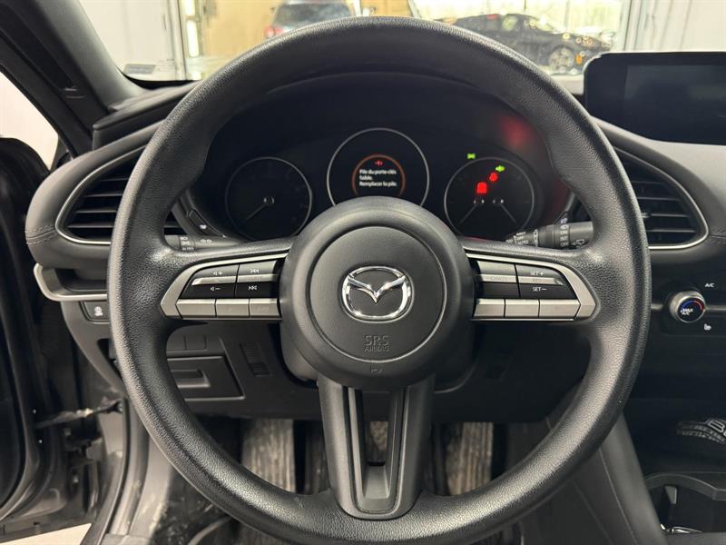 mazda Mazda3 2021 - 10