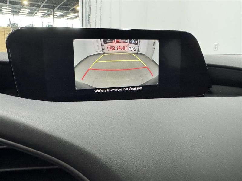 mazda Mazda3 2021 - 13