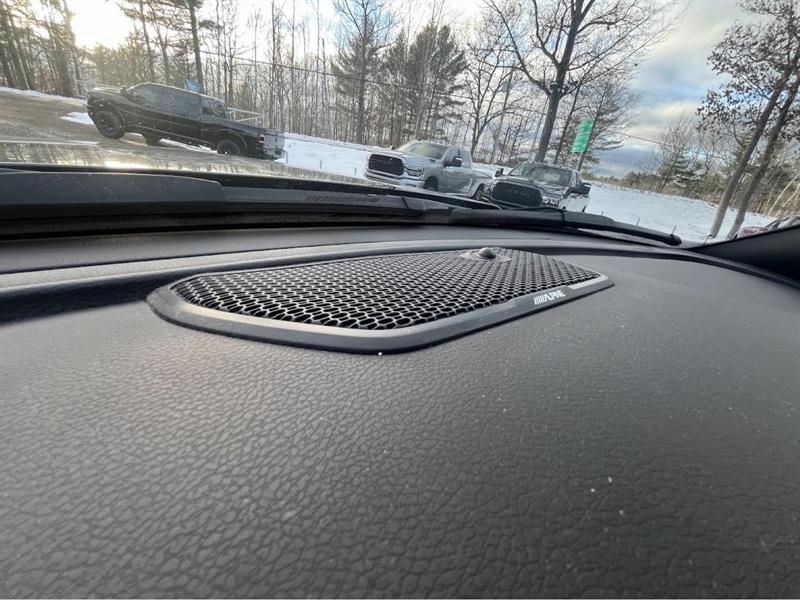 ram 2500 Big Horn 2023 - 20