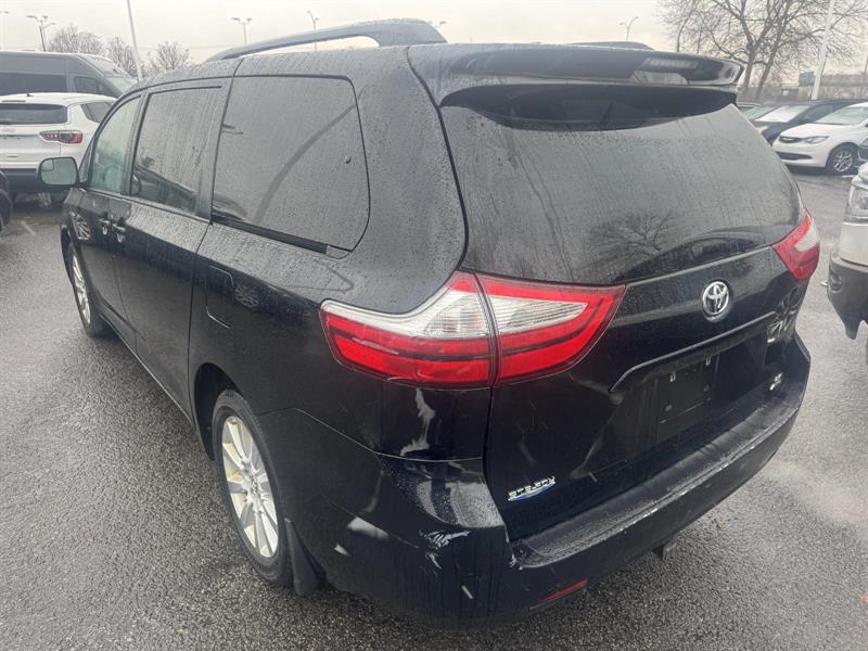 toyota Sienna Le 2017 - 3