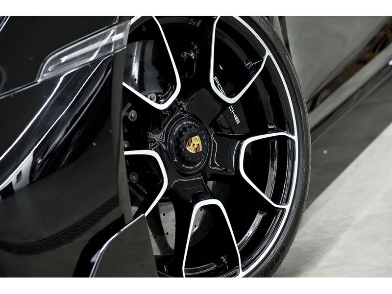 porsche 911 2022 - 8