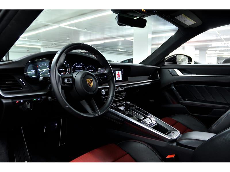 porsche 911 2022 - 14