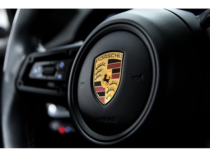 porsche 911 2022 - 23