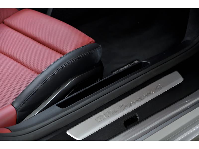 porsche 911 2025 - 33