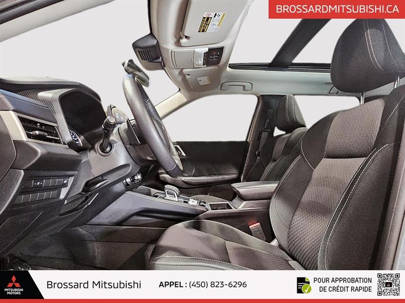 mitsubishi Outlander 2023 - 12