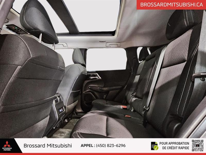 mitsubishi Outlander 2023 - 15