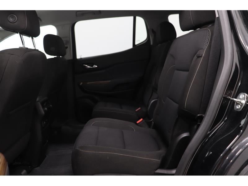 gmc Acadia 2023 - 17