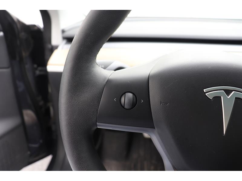 tesla Model 3 2020 - 19