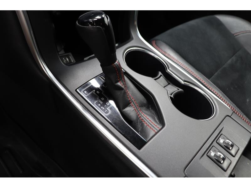 toyota Camry 2016 - 26