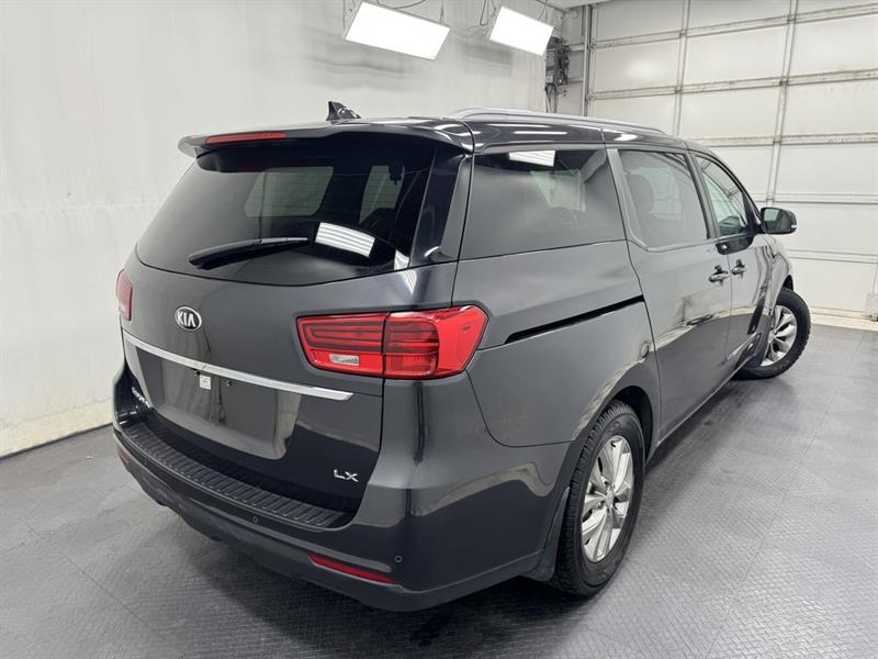 kia Sedona 2019 - 10