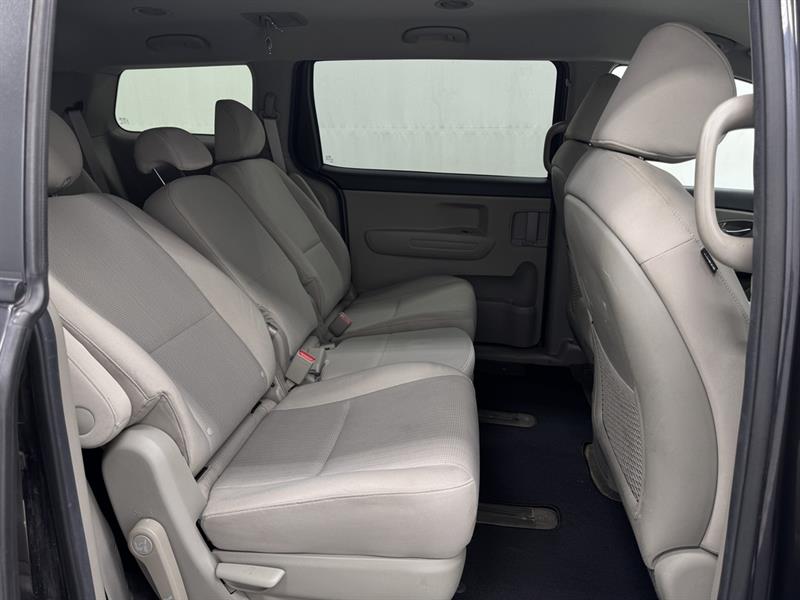 kia Sedona 2019 - 32