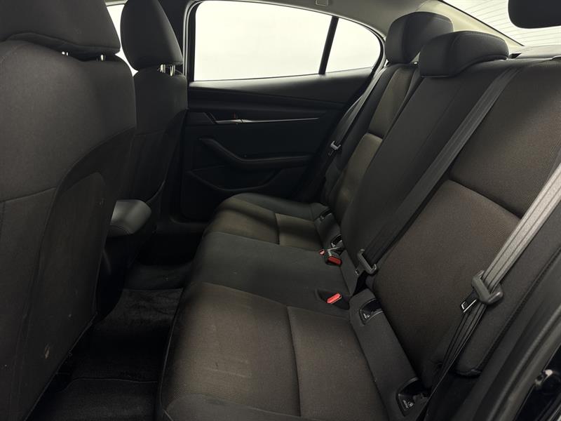mazda Mazda3 2022 - 30