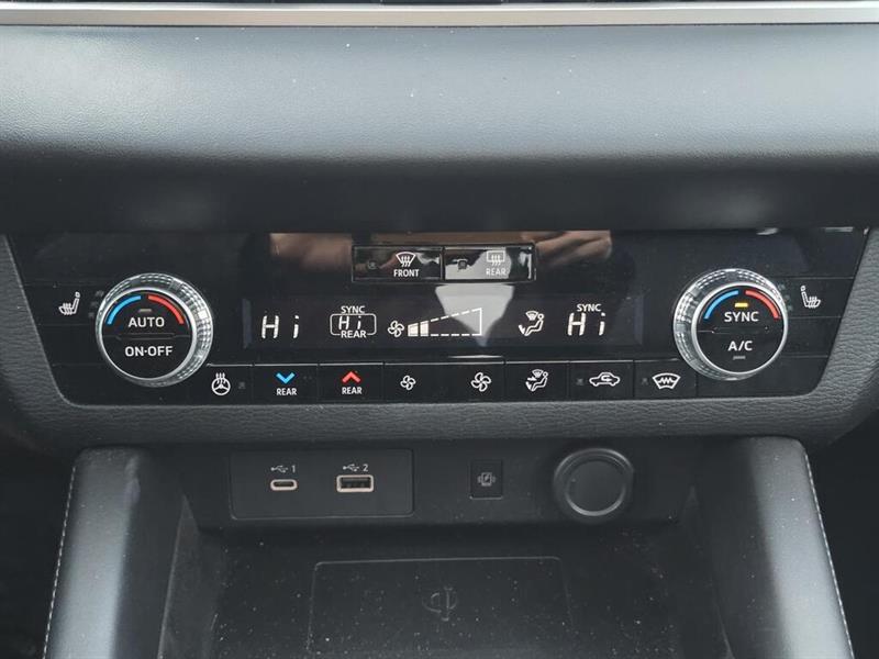 mitsubishi Outlander 2022 - 25