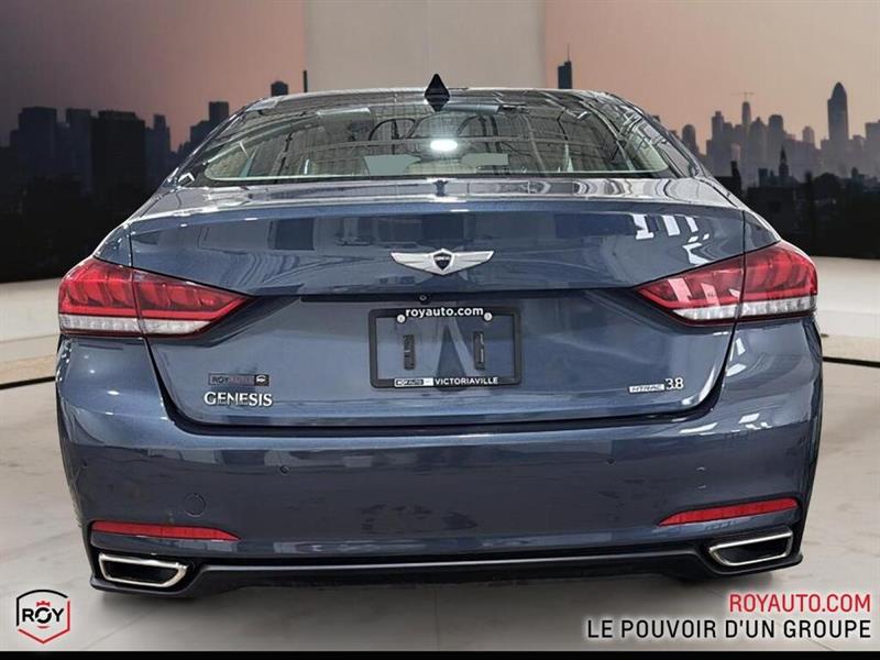 hyundai Genesis 2015 - 3