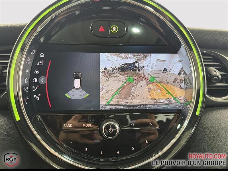 mini 3 Door 2024 - 16